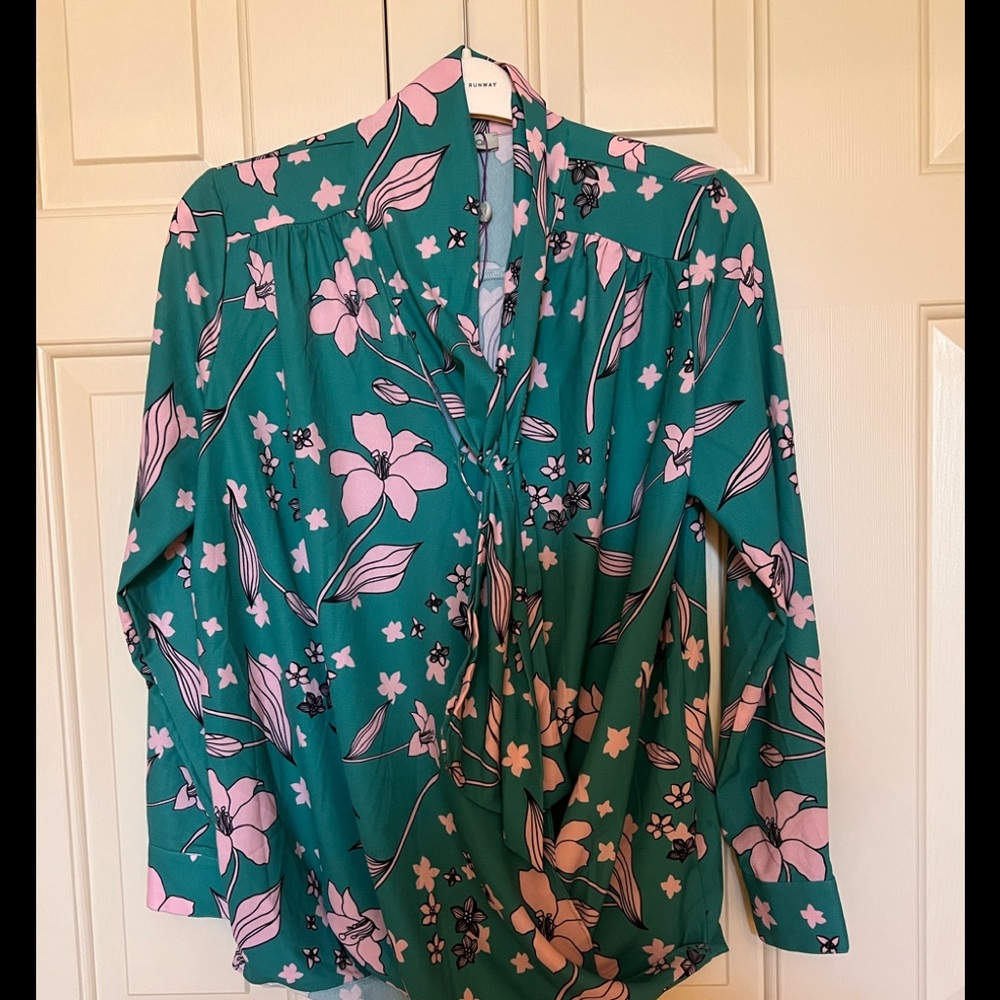 Kimi and Kai maternity blouse
